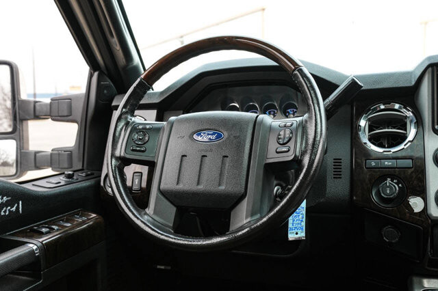 2013 Ford F350 in San Antonio, TX 78228 - 2439112 23