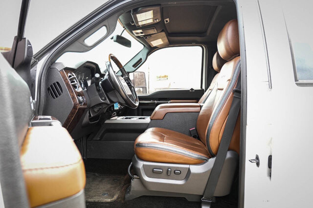 2013 Ford F350 in San Antonio, TX 78228 - 2439112 11