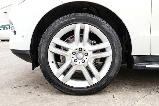 2015 Mercedes-Benz ML 350 in San Antonio, TX 78228 - 2439113 4