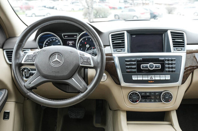 2015 Mercedes-Benz ML 350 in San Antonio, TX 78228 - 2439113 16