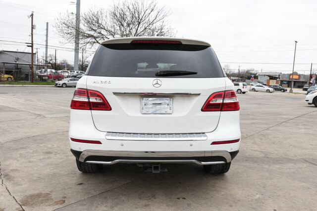 2015 Mercedes-Benz ML 350 in San Antonio, TX 78228 - 2439113 9