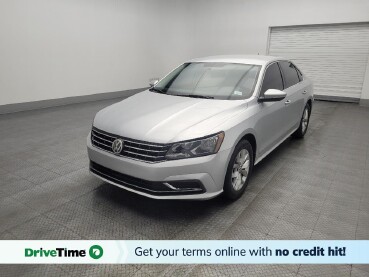 2017 Volkswagen Passat in Lauderdale Lakes, FL 33313