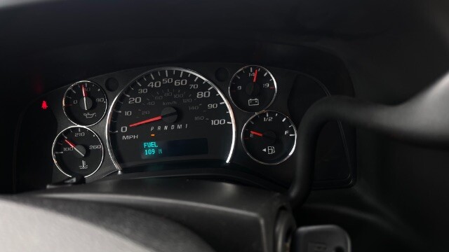 2018 Chevrolet Express 2500 in Dallas, TX 75228 - 2439654 14