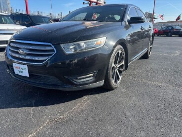 2015 Ford Taurus in Dallas, TX 75228