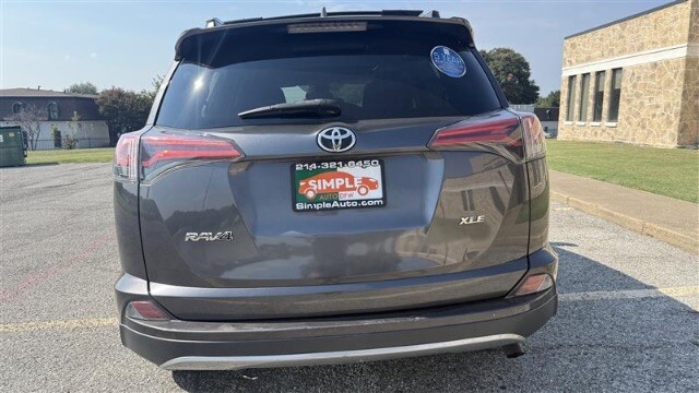 2017 Toyota RAV4 in Dallas, TX 75228 - 2439698 7