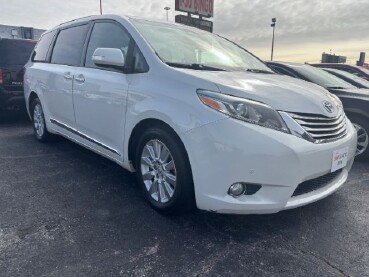 2015 Toyota Sienna in Dallas, TX 75228