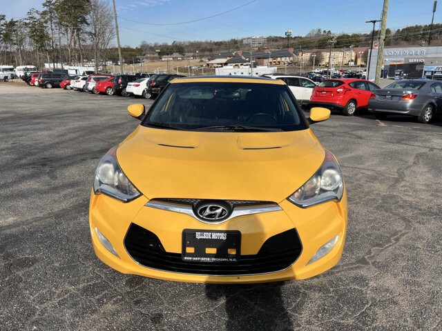 2014 Hyundai Veloster in Hickory, NC 28602-5144 - 2440172 13