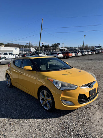 2014 Hyundai Veloster in Hickory, NC 28602-5144 - 2440172 3