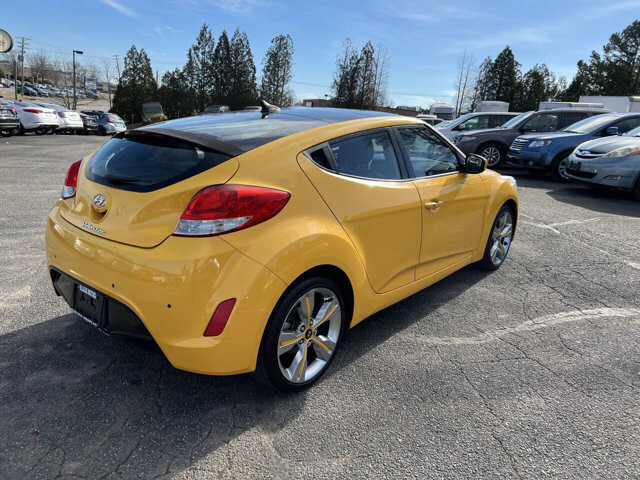 2014 Hyundai Veloster in Hickory, NC 28602-5144 - 2440172 15