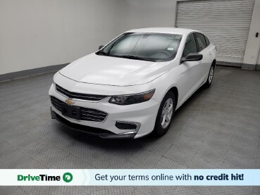 2018 Chevrolet Malibu in Des Moines, IA 50310