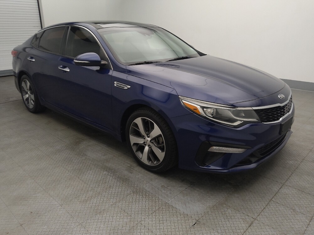 2019 Kia Optima in St. Louis, MO 63136 - 2440503 11