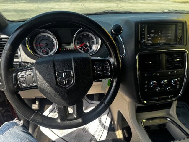 2020 Dodge Grand Caravan in Indianapolis, IN 46222-4002 - 2440617 10