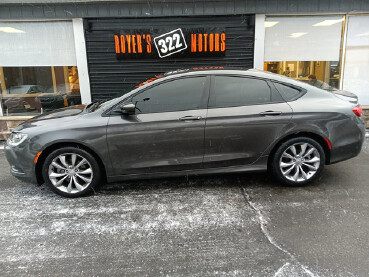 2016 Chrysler 200 in DuBois, PA 15801