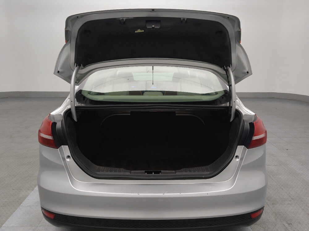 2018 Ford Focus in Duluth, GA 30096 - 2440674 29