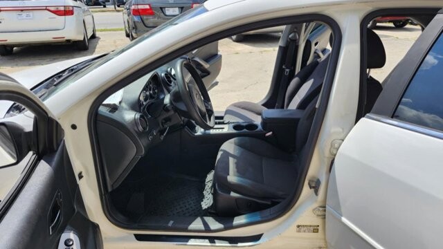 2005 Pontiac G6 in Cartersville, GA 30120 - 2441037 14