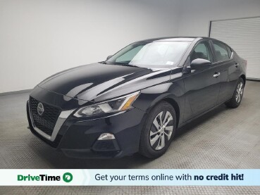 2020 Nissan Altima in Eastpointe, MI 48021