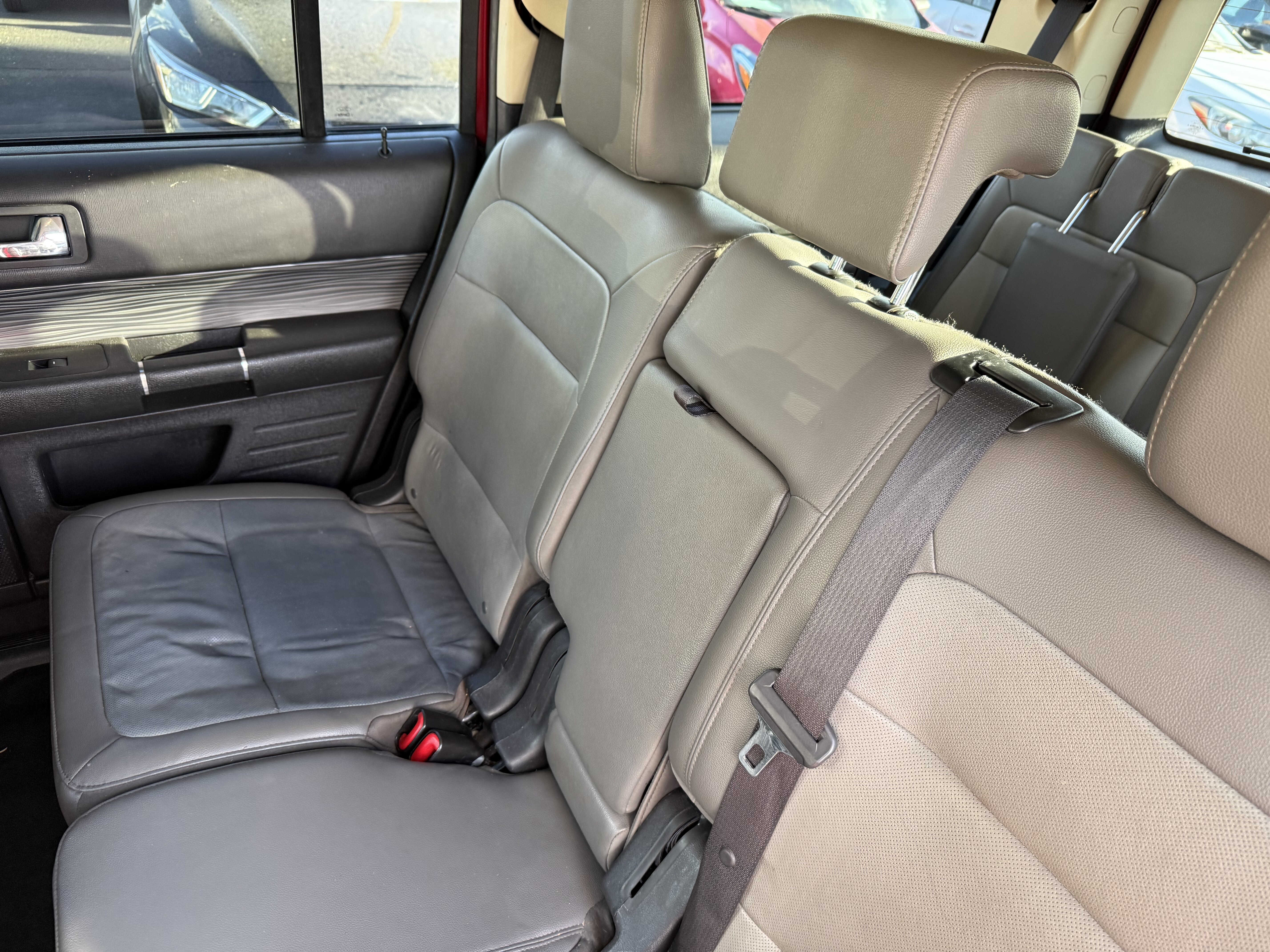 2018 Ford Flex in Phoenix, AZ 85022 - 2441314 8