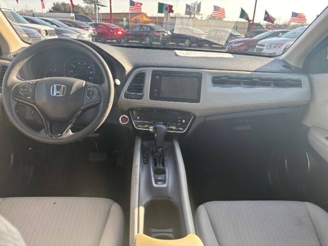 2017 Honda HR-V in Dallas, TX 75228 - 2441340 19