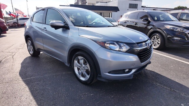2017 Honda HR-V in Dallas, TX 75228 - 2441340 3