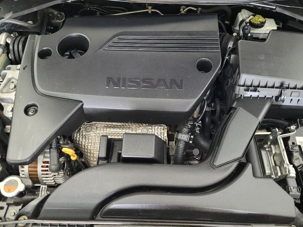 2018 Nissan Altima in Phoenix, AZ 85022 - 2442063 30