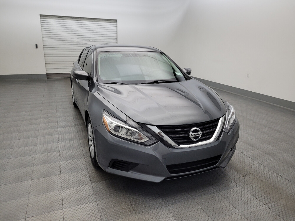 2018 Nissan Altima in Phoenix, AZ 85022 - 2442063 14