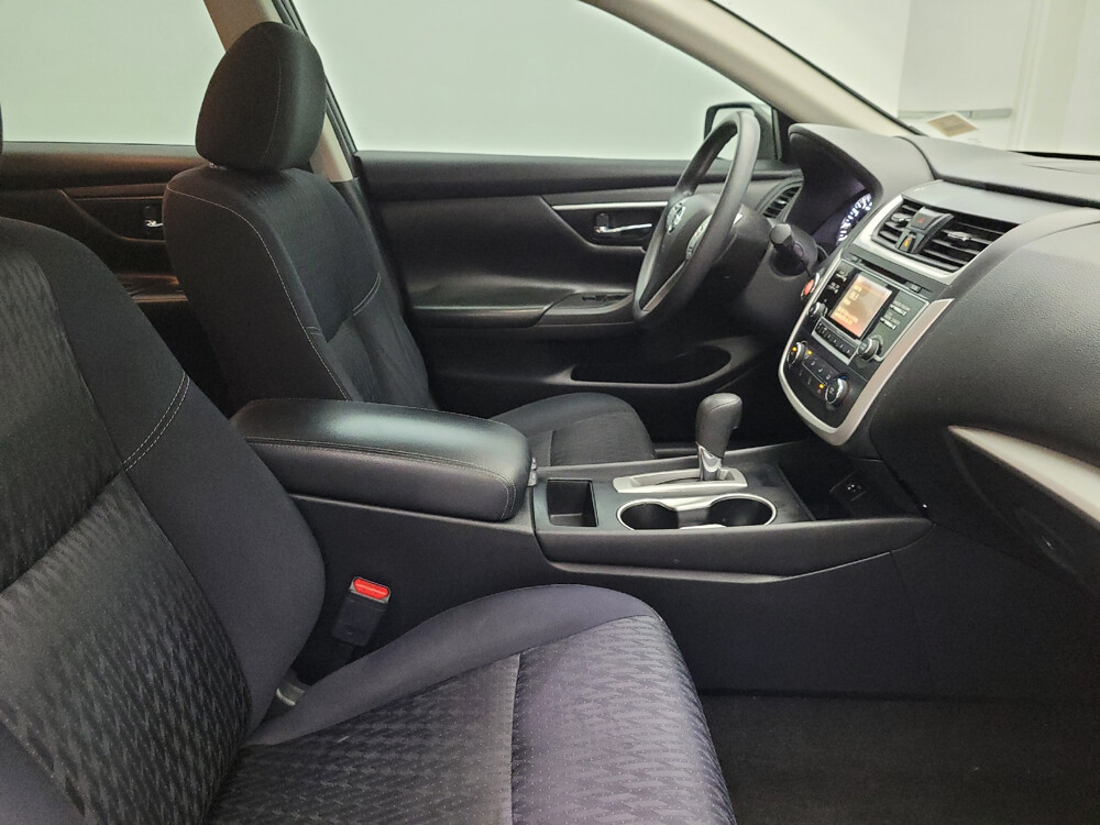 2018 Nissan Altima in Phoenix, AZ 85022 - 2442063 21