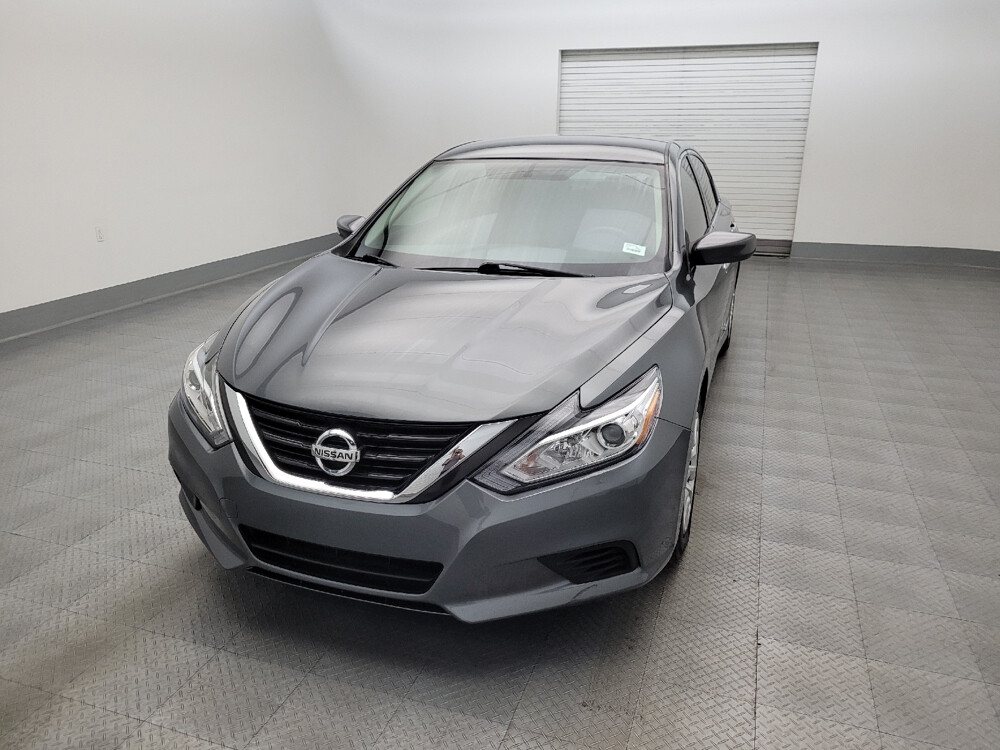 2018 Nissan Altima in Phoenix, AZ 85022 - 2442063 15