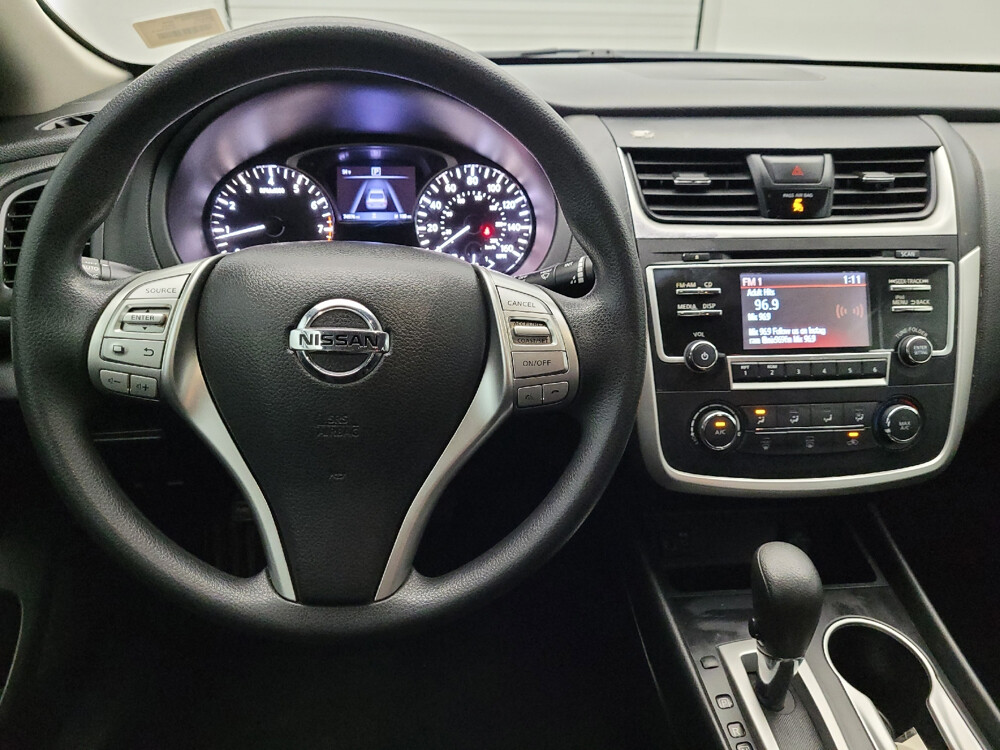 2018 Nissan Altima in Phoenix, AZ 85022 - 2442063 22