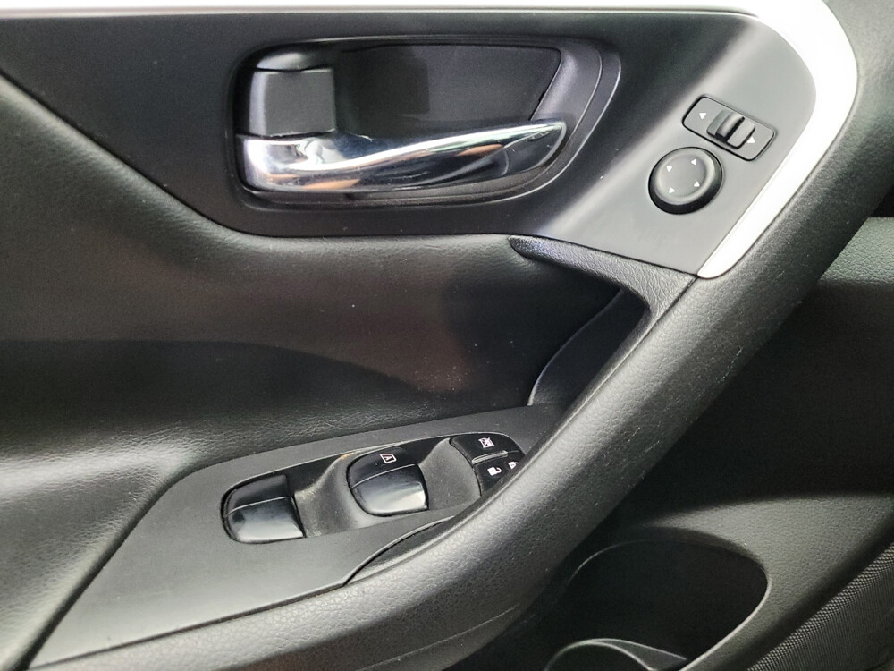 2018 Nissan Altima in Phoenix, AZ 85022 - 2442063 27