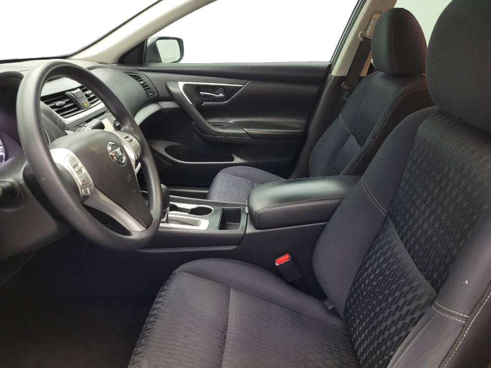 2018 Nissan Altima in Phoenix, AZ 85022 - 2442063 17