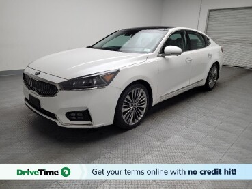 2017 Kia Cadenza in Escondido, CA 92025