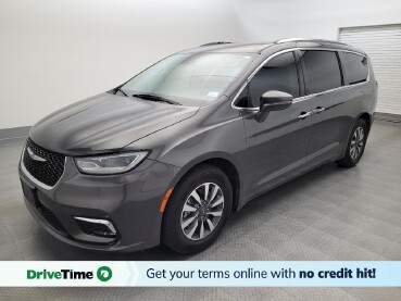 2021 Chrysler Pacifica in Glendale, AZ 85301