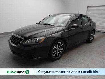 2013 Chrysler 200 in Denver, CO 80012