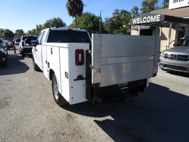 2020 Ford F350 in Tampa, FL 33604-6914 - 2442614 24