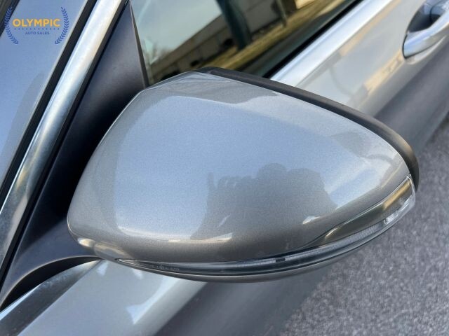 2016 Mercedes-Benz C 300 in Decatur, GA 30032 - 2443188 16