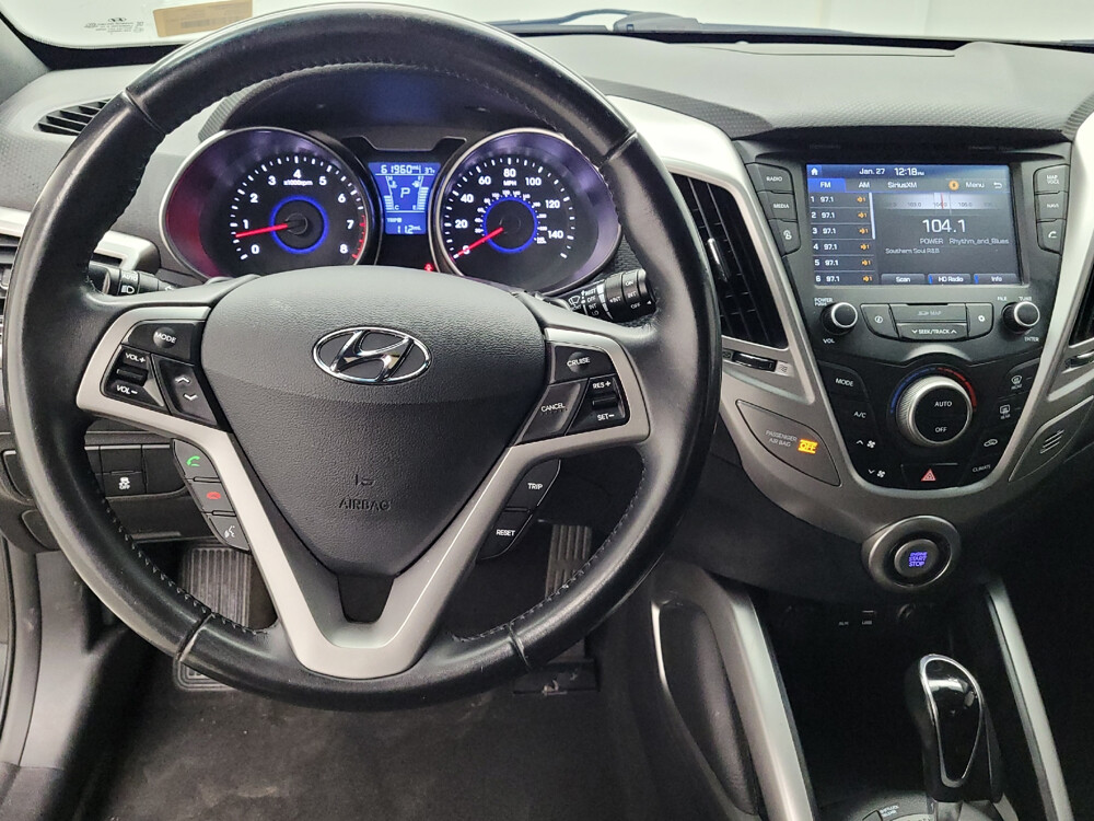 2017 Hyundai Veloster in Madison, TN 37115 - 2443280 22