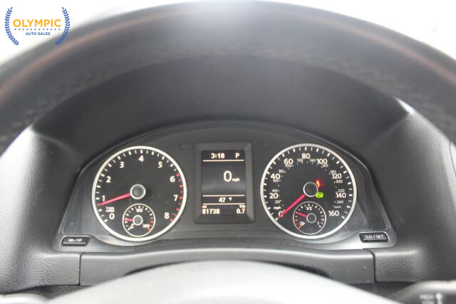 2016 Volkswagen Tiguan in Decatur, GA 30032 - 2443483 22