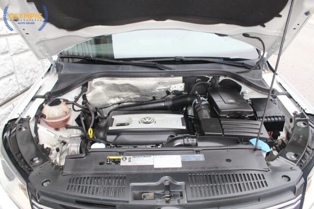 2016 Volkswagen Tiguan in Decatur, GA 30032 - 2443483 45