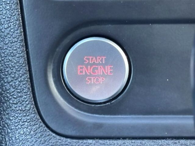 2016 Volkswagen Tiguan in Decatur, GA 30032 - 2443483 75