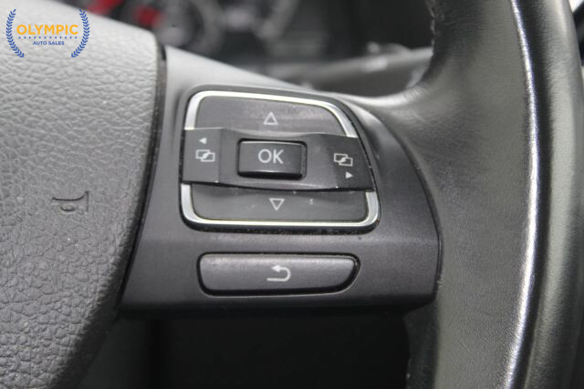 2016 Volkswagen Tiguan in Decatur, GA 30032 - 2443483 21