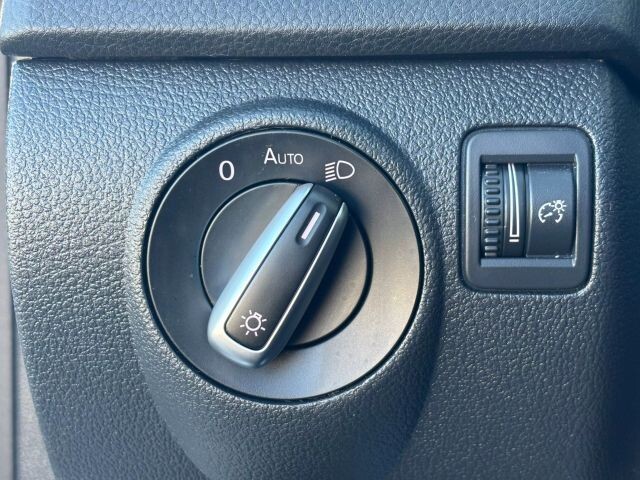 2016 Volkswagen Tiguan in Decatur, GA 30032 - 2443483 77