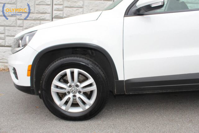 2016 Volkswagen Tiguan in Decatur, GA 30032 - 2443483 9