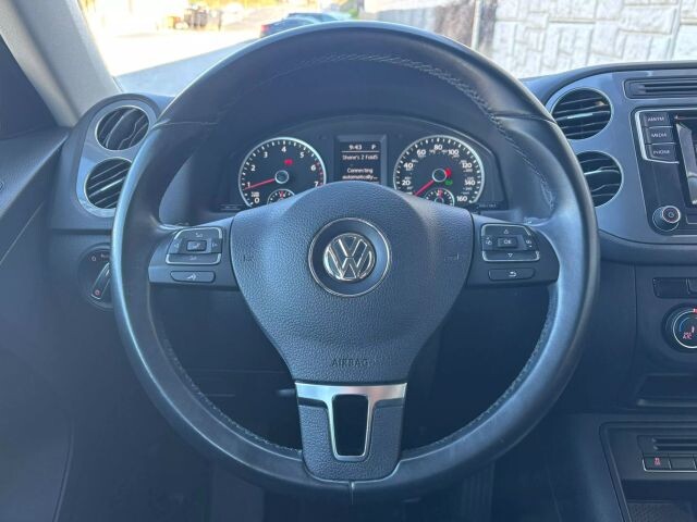 2016 Volkswagen Tiguan in Decatur, GA 30032 - 2443483 67