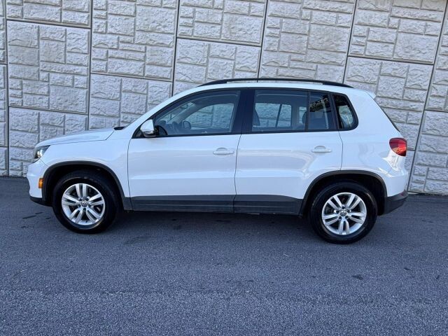 2016 Volkswagen Tiguan in Decatur, GA 30032 - 2443483 53