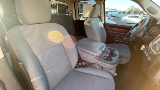 2019 RAM 1500 in Dallas, TX 75228 - 2443767 17