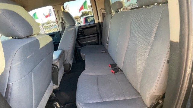 2019 RAM 1500 in Dallas, TX 75228 - 2443767 14