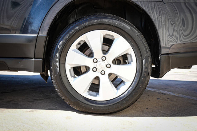 2011 Subaru Outback in San Antonio, TX 78228 - 2443774 6