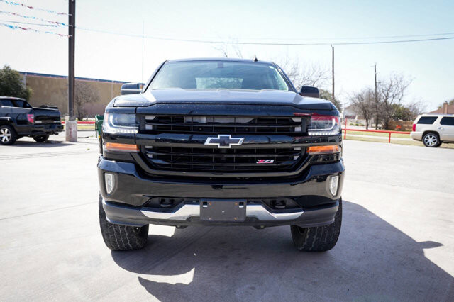 2017 Chevrolet Silverado 1500 in San Antonio, TX 78228 - 2443776 2