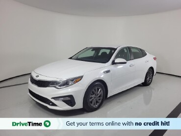 2020 Kia Optima in Macon, GA 31210