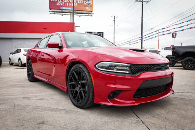 2017 Dodge Charger in San Antonio, TX 78228 - 2444236 9